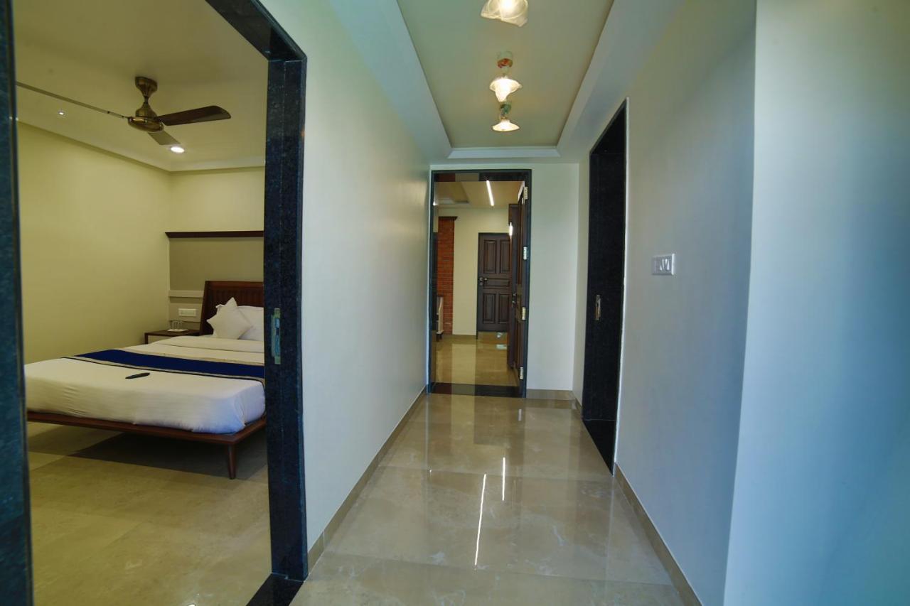 Mid Town Inn Mount Abu Ngoại thất bức ảnh
